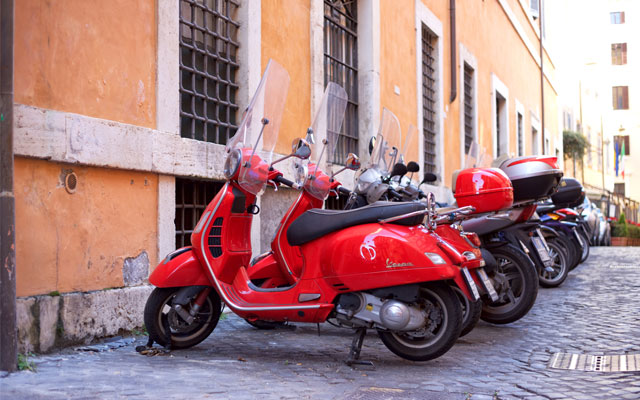 La moto permite recortar a la mitad el desplazamiento en ciudad.