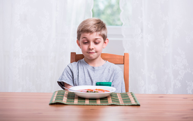 La hora de la comida con niños puede ser divertida.