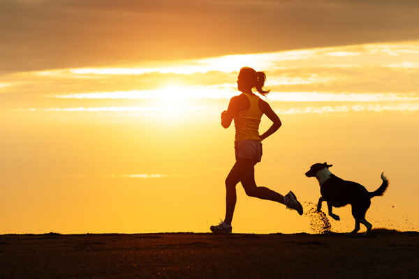 Haz ejercicio con tu perro y descubre una nuevo estilo de deporte.