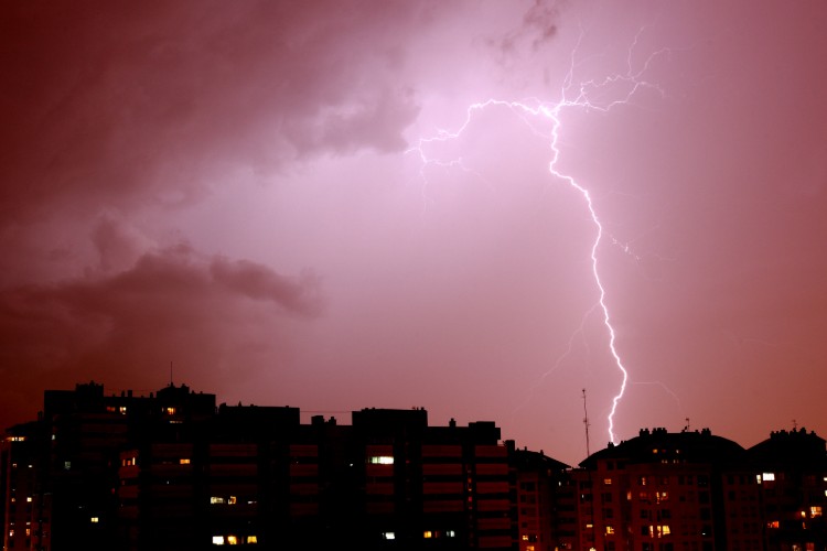 Los peligros de varios tipos de tormentas