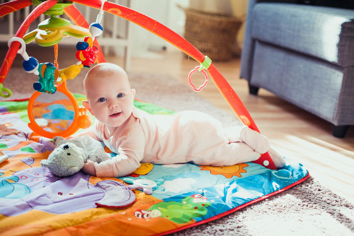 Alfombras con actividades para bebes